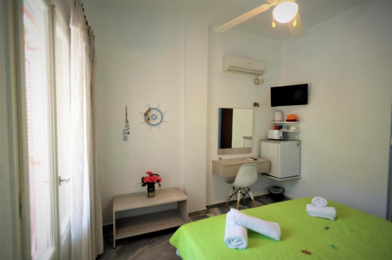 Marisa Rooms Parikia  Exterior photo